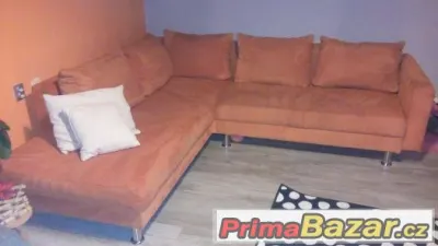 oranžová rohová sedačka