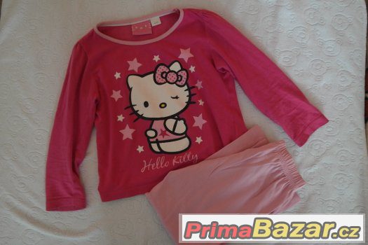 pyžamo hello kitty 98-104 - cca 3-4 roky+ – fotografie 1