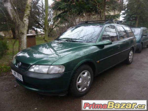 Zachovalý Opel Vectra combi EB 11 – fotografie 1