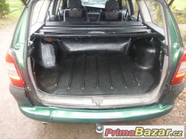 Zachovalý Opel Vectra combi EB 11 – fotografie 6