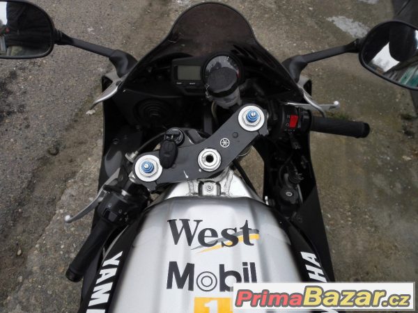 Yamaha YZF R1 – fotografie 4