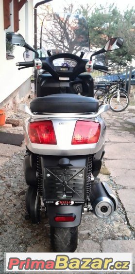 Yamaha Versity 300, skútr – fotografie 3