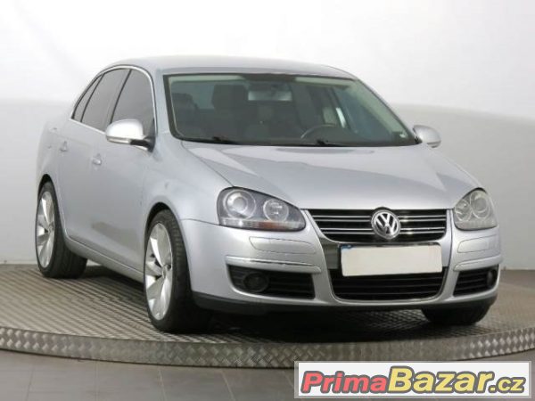 VW Jetta, 2.0 FSI Nové v ČR, Sedan/Saloon, Benzín – fotografie 1