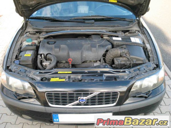 Volvo S60 D5 Summum 2.majitel – fotografie 4