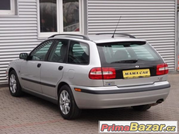 Volvo V40, 1.9TD 85kW SERVIS.KN KLIMATIZA, kombi, – fotografie 5