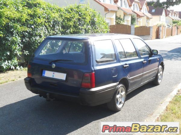 VW Golf III 1.8 I kombi – fotografie 4