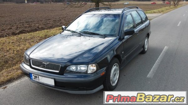 Volvo V40, 1.8 16V – fotografie 1