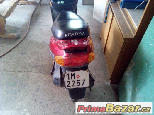 Scooter kentoya 4 zoom obsah 50ccm 4takt – fotografie 3