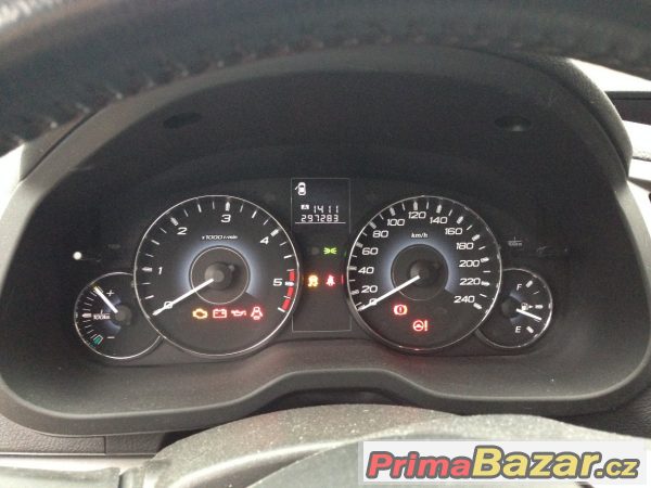 Subaru Outback 2.0D – fotografie 3