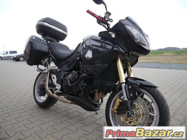 Triumph Tiger 1050, silniční enduro – fotografie 1