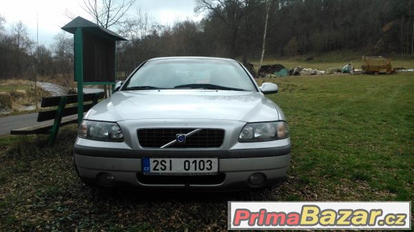 Volvo S 60 – fotografie 1