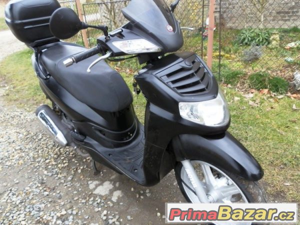 Sym HD 200 i.e, skútr – fotografie 6