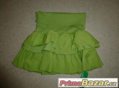 nová sukýnka Benetton