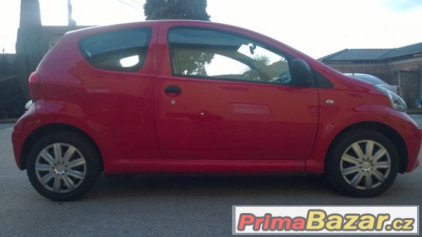 Toyota Aygo 2006 90tis km – fotografie 6