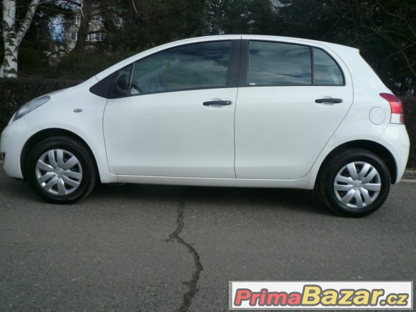 Toyota Yaris 1,0 r.v.2009 koup.v ČR – fotografie 2