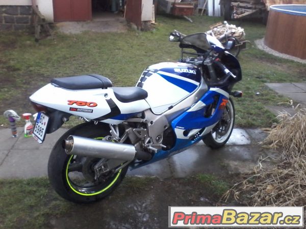 Suzuki gsx-r 750 srad – fotografie 6