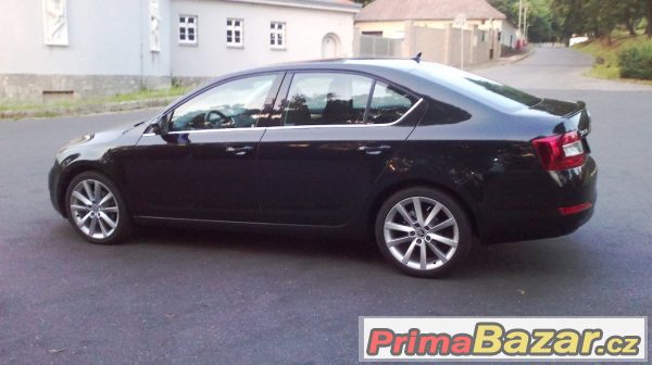   Škoda Octávia limuzína  – fotografie 4