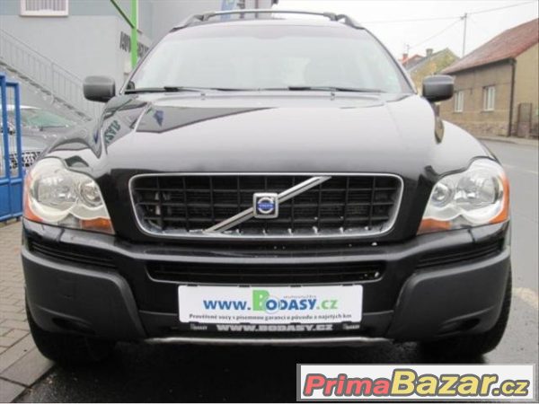 Volvo XC90, 2.4 D5 AUT. SUMMUM SERVISNÍ KN, – fotografie 2