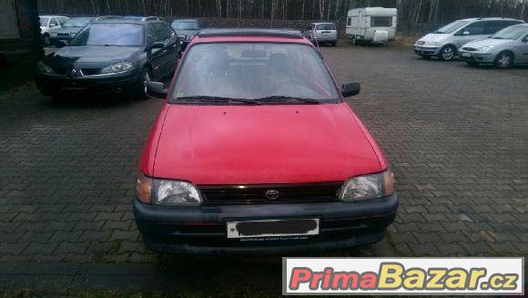 TOYOTA STARLET 1,3 XLI - 60 KW – fotografie 5