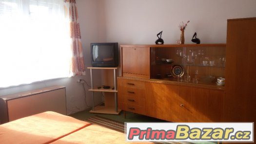 APARTMÁN v RD 1+1-okolí HK-bez kauce-super cena – fotografie 5