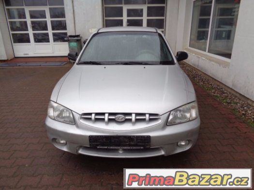 Hyundai Accent rv2002 až 2005 – fotografie 1