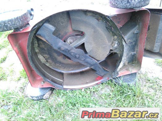 Sekacka motor Tecumseh, 3,5 Hp na dily – fotografie 3