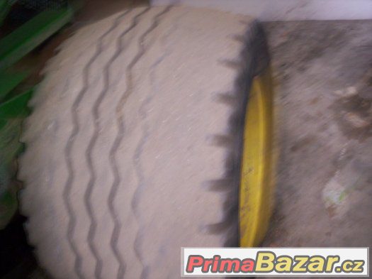 Prodám lis na kulaté balíky John Deere 592 – fotografie 2