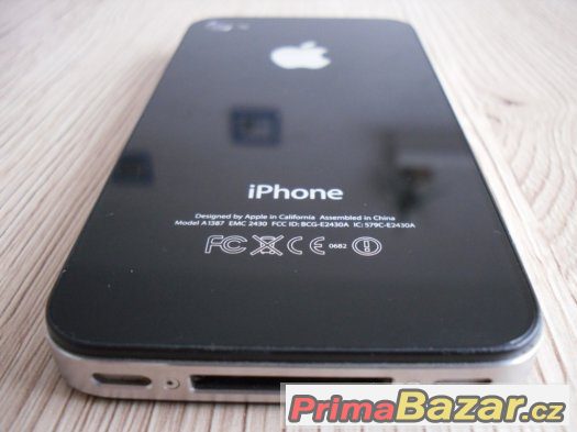 Apple Iphone 4S Black,16GB, top stav, komplet. – fotografie 4
