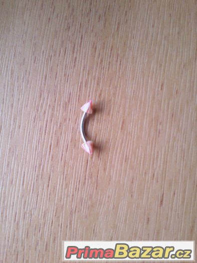 Piercingy do obočí – fotografie 2