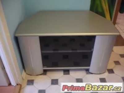 Prodám stolek