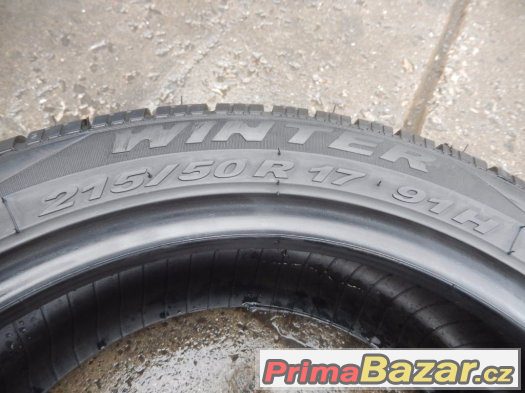 2x zánovní zimní Pirelli Winter 210 Snowsport 215/50/17 91H – fotografie 5