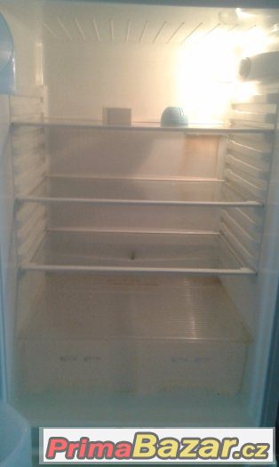 lednice z mrazákem Zanussi A – fotografie 3