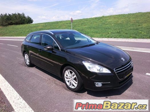 Peugeot 508 SW GT 1.6 eHDi-82kW, xenony, LED, NAVI, panorama – fotografie 2