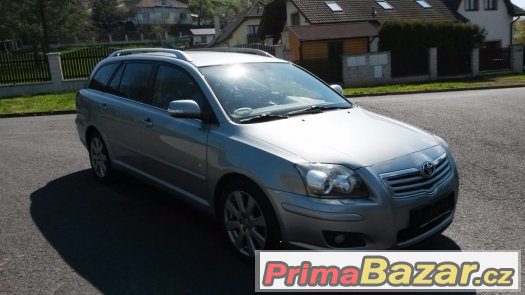Toyota Avensis kombi 2.0 D4D - 93kW, NAVI,záruka,xenony – fotografie 2