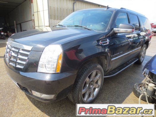 CADILLAC ESCALADE ESV – fotografie 1