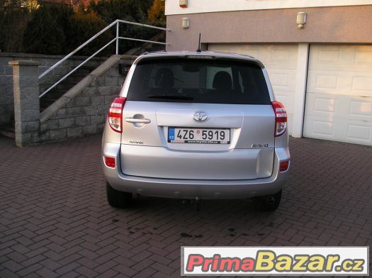 Prodám velmi pěknou RAV4 – fotografie 4