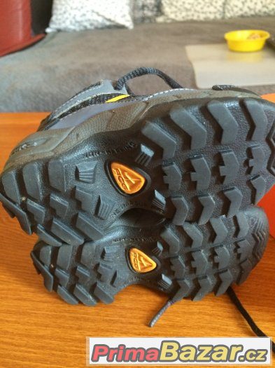 NIKE - Little Dart IV - vel 21 EUR, UK 4,5, 11 CM – fotografie 3