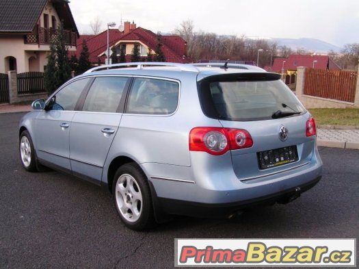 VW Passat kombi 2.0 TDi - 103kW, HIGHLINE, serviska, ALU – fotografie 3