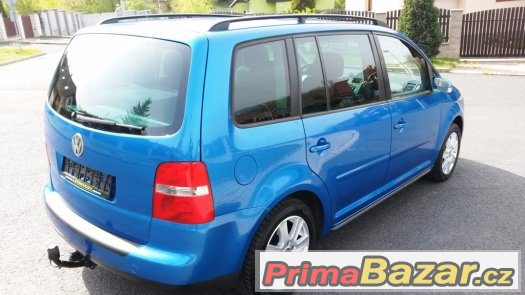 VW Touran 1.6 FSi - 85kW DSG,7 míst,záruka na km, webasto – fotografie 3