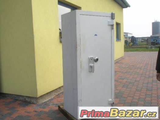 Trezor skříňový  G SS 556  BR – fotografie 1