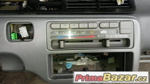 palubovka z honda civic c5g – fotografie 3