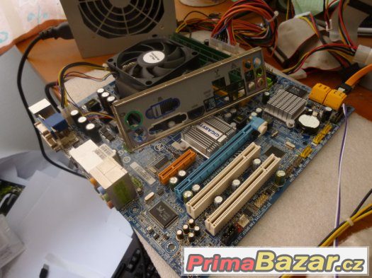 ZAKLAD PC - PHENOM II X4 840 + 8GB DDR2 + MB GIGABYTE 690G – fotografie 5
