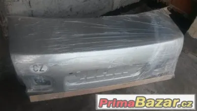 zadní kufr na honda c5g sedan