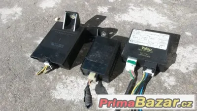 3 díly z auta honda accord 5g