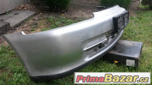 přední naraznik Honda civic c5g sedan – fotografie 3