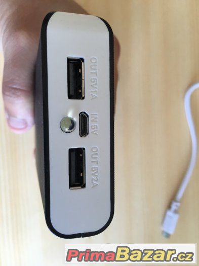 Gogen Power Bank 10000 mAh bílo-černá – fotografie 4