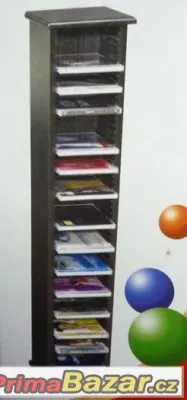01003166  Dřevěná skřínka pro 60 CDs