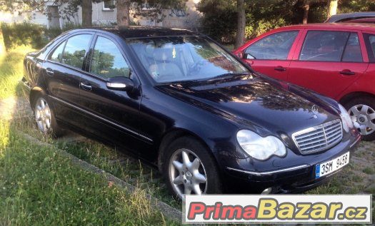 Pujcim Mercedes C240 Elegance – fotografie 4