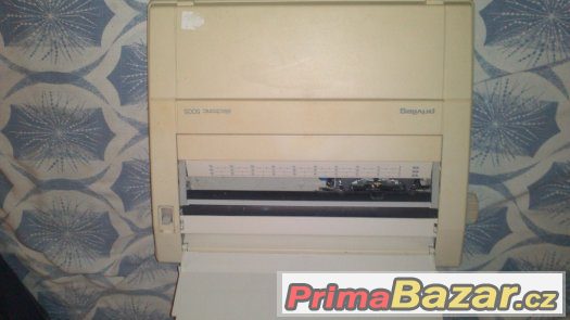 elektrický psací stroj – fotografie 2