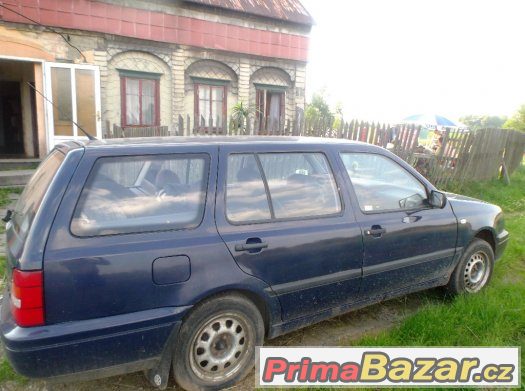 Prodám na náhradní díly nebo na opravu WV golf3 VARIANT – fotografie 2